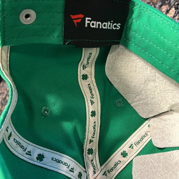 Chicago Blackhawks lucky 🍀 Irish hat adjustable. NWT. - Picture 6 of 8